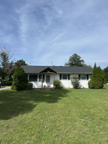 500 Prosser Rd, Lawrenceburg, TN 38464