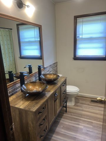 500 Prosser Rd, Lawrenceburg, TN 38464
