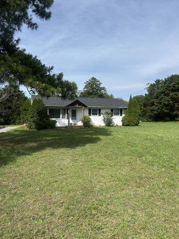 500 Prosser Rd, Lawrenceburg, TN 38464