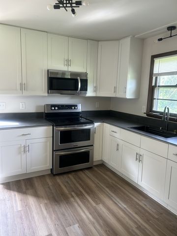 500 Prosser Rd, Lawrenceburg, TN 38464