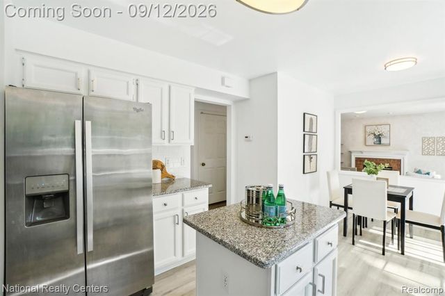 44747 Mansfield Drive, Novi, MI 48375