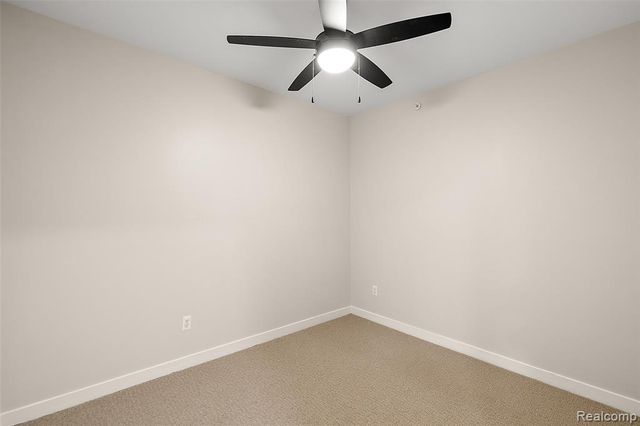 7631 E Lafayette 16, Detroit, MI 48214