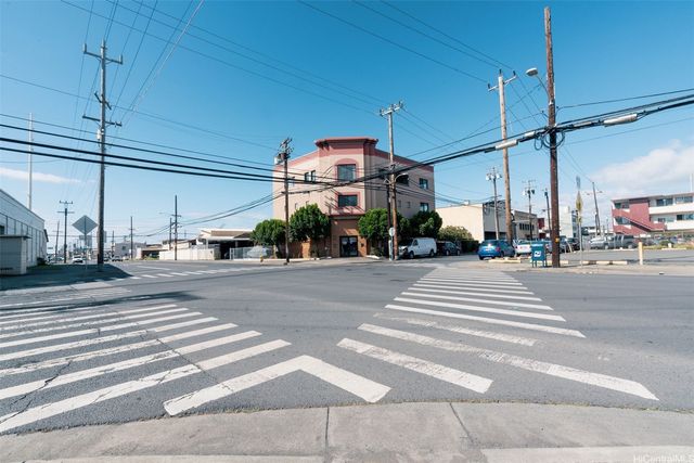 1709 Kalani Street, Honolulu, HI 96819