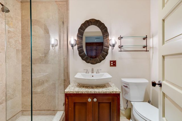 2405 Kinney RD 2405, Austin, TX 78704