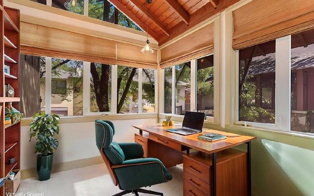 2405 Kinney RD 2405, Austin, TX 78704