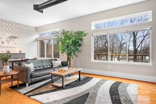 404 N Laurel Avenue 18, Charlotte, NC 28204