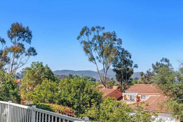 12127 Royal Lytham Row, San Diego, CA 92128