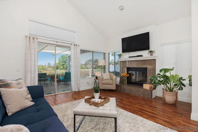 12127 Royal Lytham Row, San Diego, CA 92128