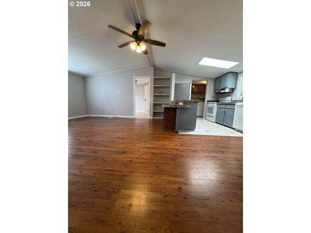 428 Sw BOSTON Way, Beaverton, OR 97006