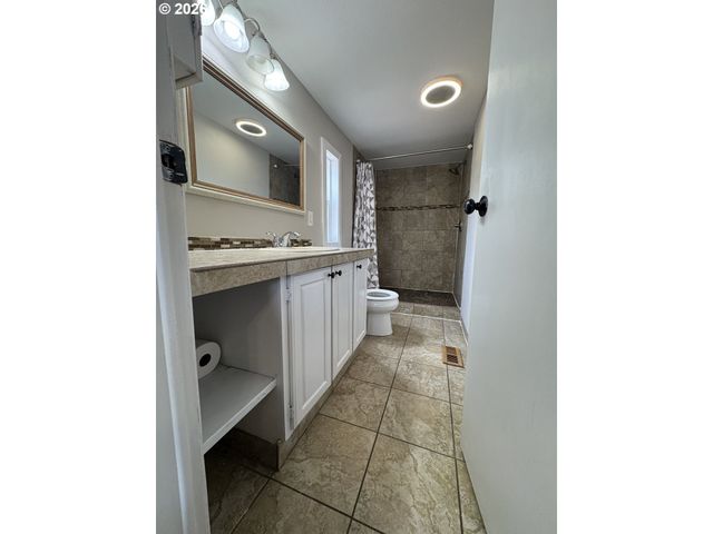 428 Sw BOSTON Way, Beaverton, OR 97006