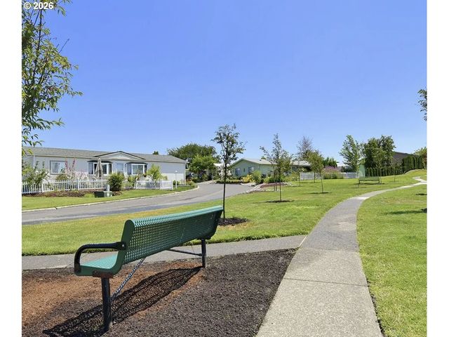 428 Sw BOSTON Way, Beaverton, OR 97006