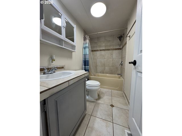 428 Sw BOSTON Way, Beaverton, OR 97006