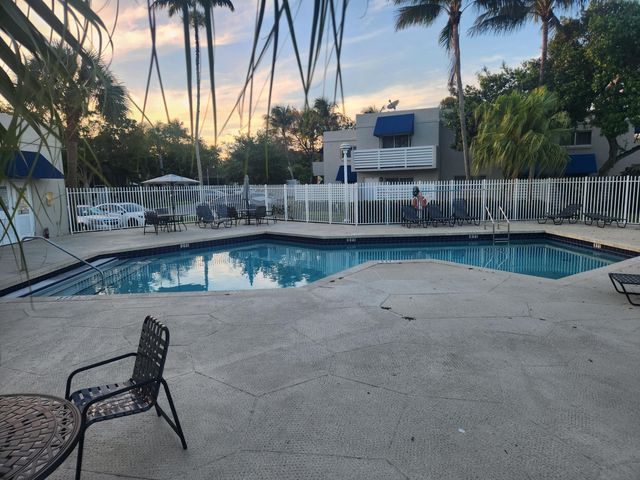 515 NW 98th Avenue NW 515, Plantation, FL 33324