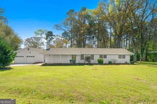 177 Lakeshore Circle, Milledgeville, GA 31061