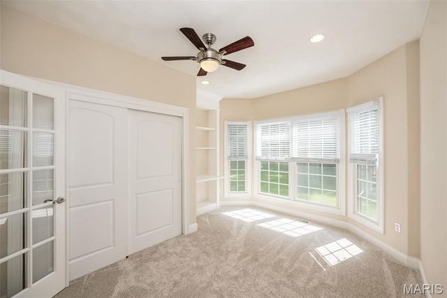 601 Oak Hill Drive, Belleville, IL 62223