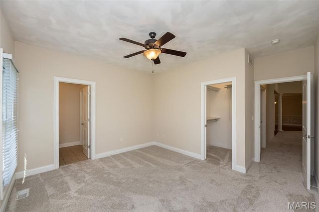 601 Oak Hill Drive, Belleville, IL 62223