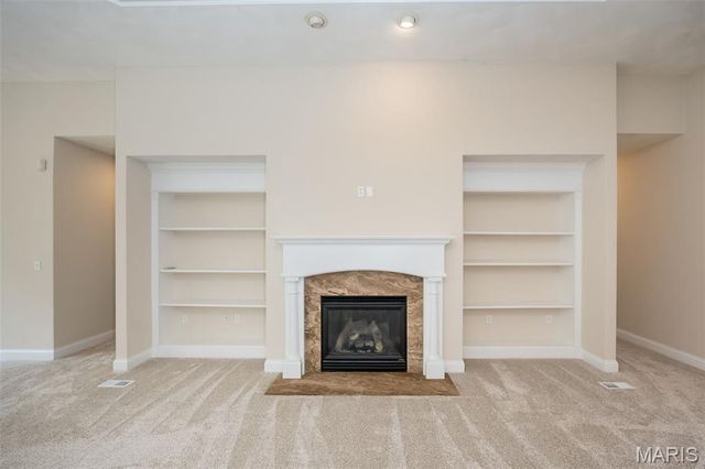 601 Oak Hill Drive, Belleville, IL 62223