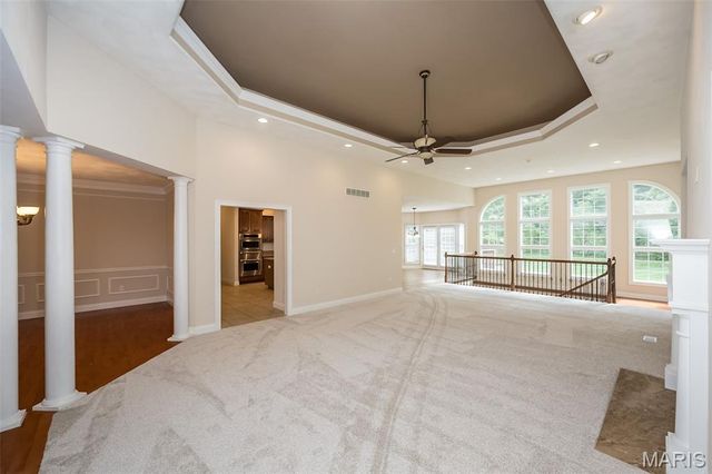 601 Oak Hill Drive, Belleville, IL 62223
