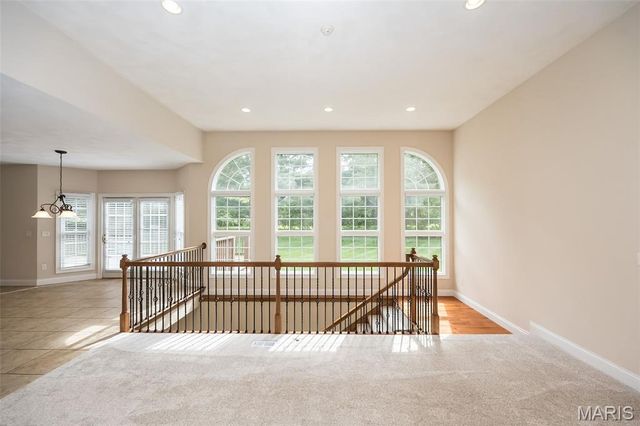 601 Oak Hill Drive, Belleville, IL 62223