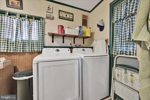 306 E MAIN ST, Schuylkill Haven, PA 17972