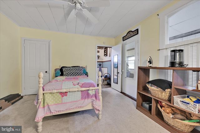 306 E MAIN ST, Schuylkill Haven, PA 17972