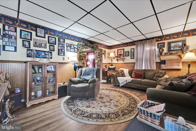 306 E MAIN ST, Schuylkill Haven, PA 17972