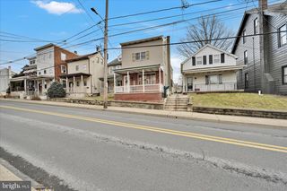 306 E MAIN ST, Schuylkill Haven, PA 17972