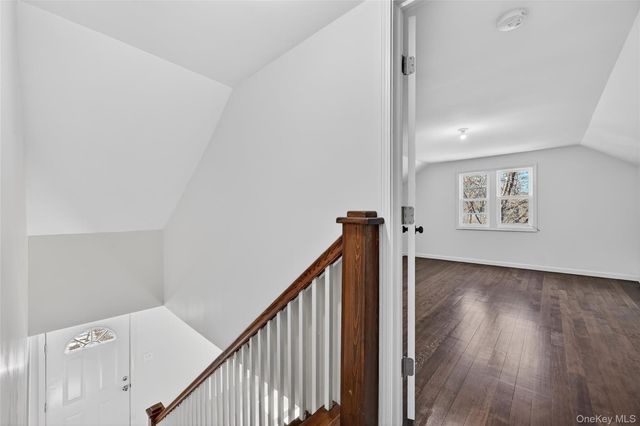 57 Goshen Avenue, Washingtonville, NY 10992