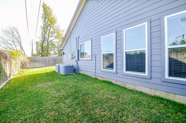 1406 Rushworth Drive, Houston, TX 77014