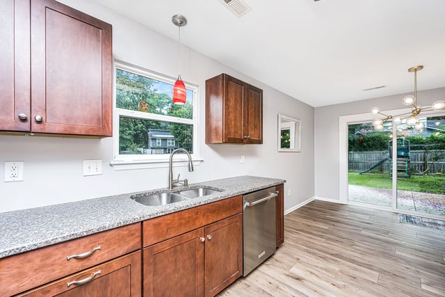 1777 Banbury Road, Charleston, SC 29414