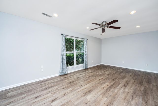 1777 Banbury Road, Charleston, SC 29414