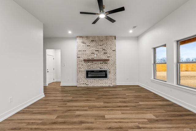 231 Michelle Drive, Beebe, AR 72012