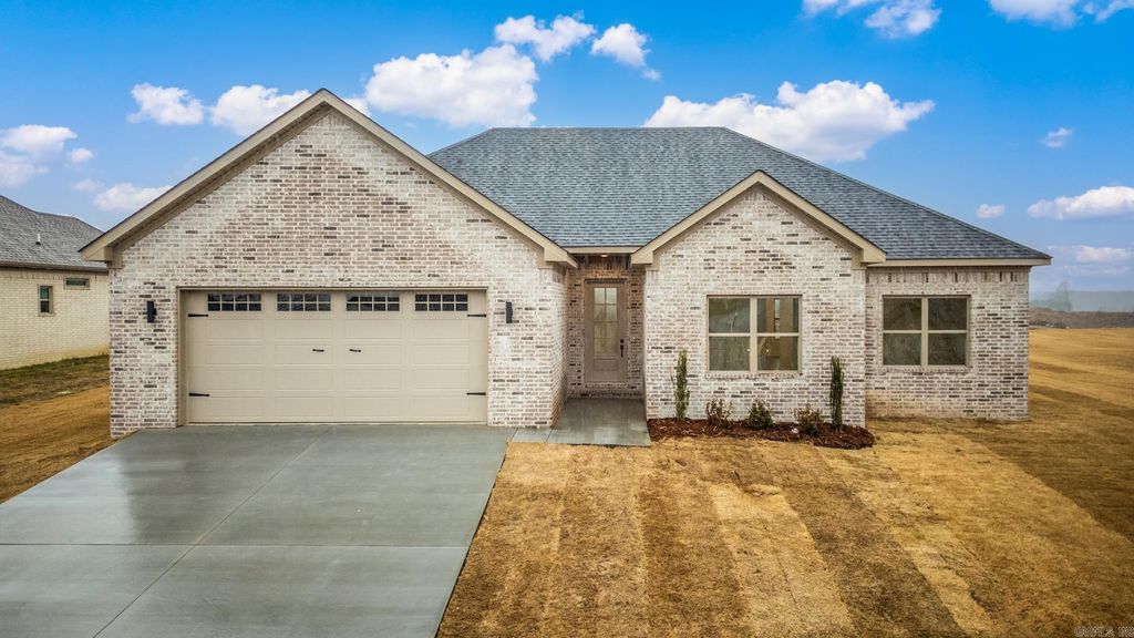 231 Michelle Drive, Beebe, AR 72012