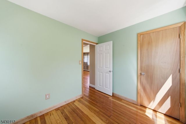 98 Rogers Dr, Roxbury Twp., NJ 07850