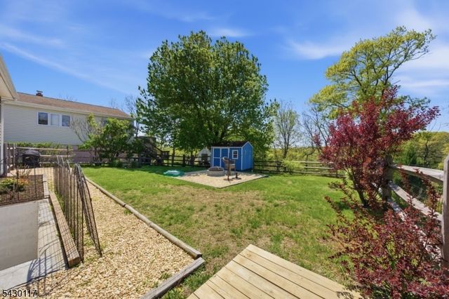 98 Rogers Dr, Roxbury Twp., NJ 07850