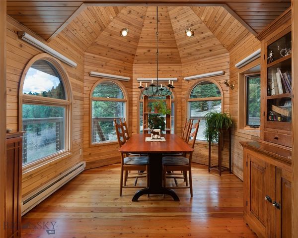 189 Quinn Creek Road, Bozeman, MT 59715