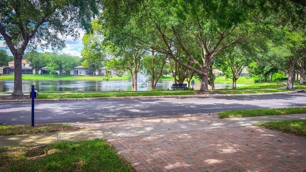 Image 4 of property listing at 6254 BUFORD STREET, Orlando, FL 32835