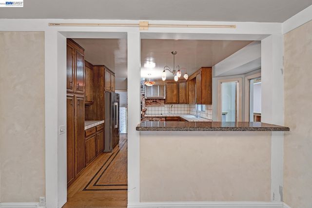 3034 Beverly, San Mateo, CA 94403