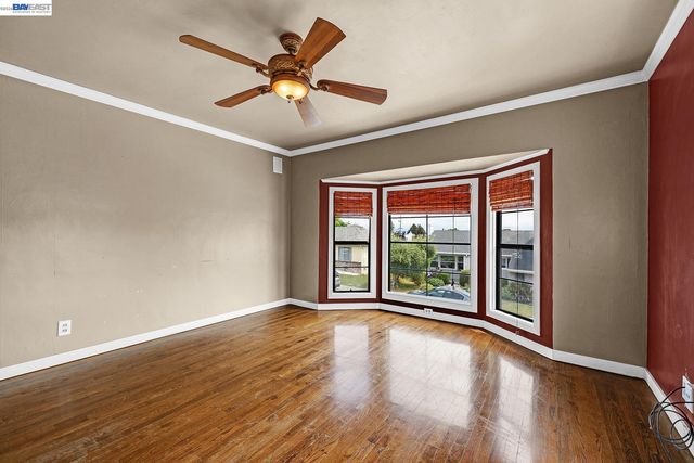 3034 Beverly, San Mateo, CA 94403