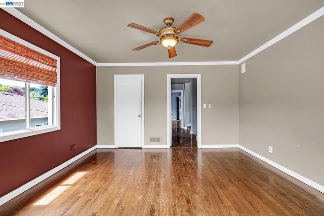 3034 Beverly, San Mateo, CA 94403