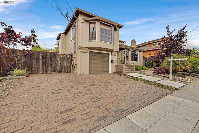 3034 Beverly, San Mateo, CA 94403