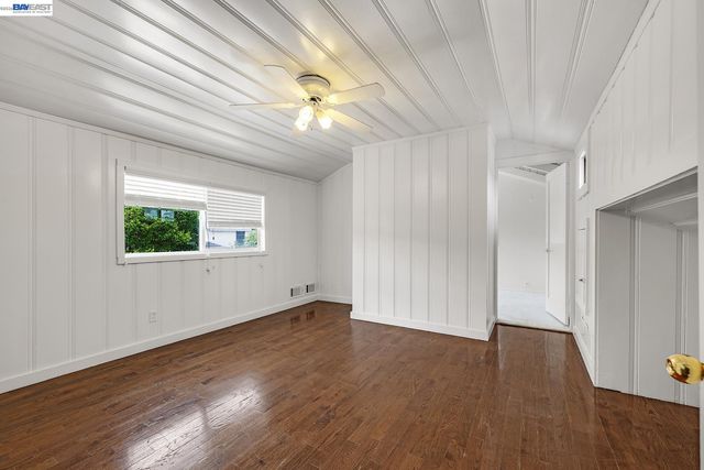 3034 Beverly, San Mateo, CA 94403