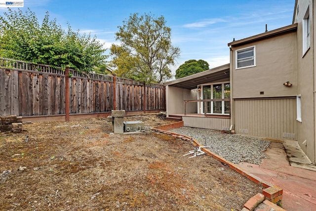 3034 Beverly, San Mateo, CA 94403