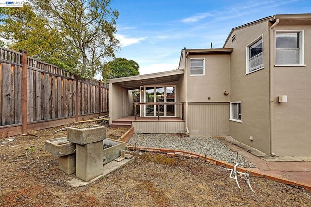 3034 Beverly, San Mateo, CA 94403