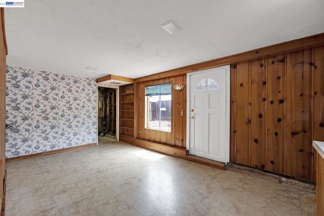 3034 Beverly, San Mateo, CA 94403