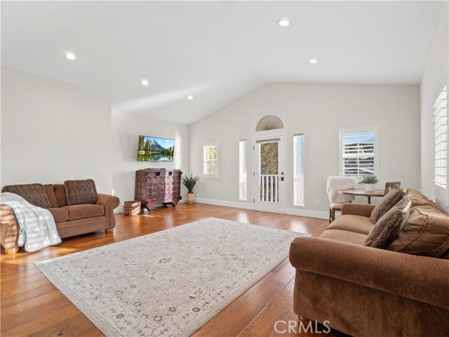 15345 Michael Crest, Canyon Country (santa Clarita), CA 91387