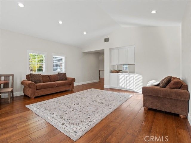 15345 Michael Crest, Canyon Country (santa Clarita), CA 91387