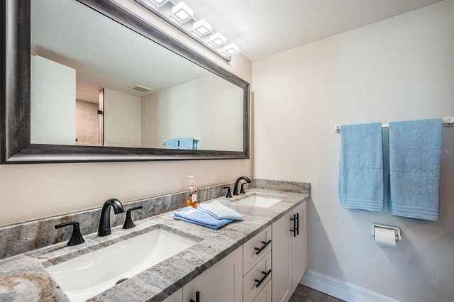 6061 BAHIA DEL MAR CIRCLE 448, St Petersburg, FL 33715