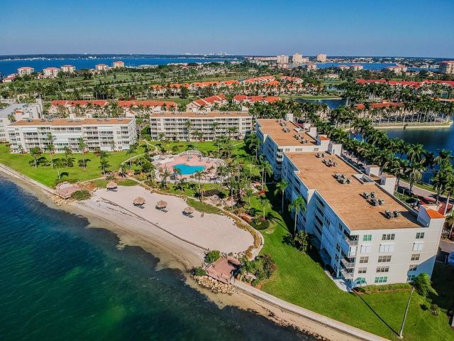 6061 BAHIA DEL MAR CIRCLE 448, St Petersburg, FL 33715
