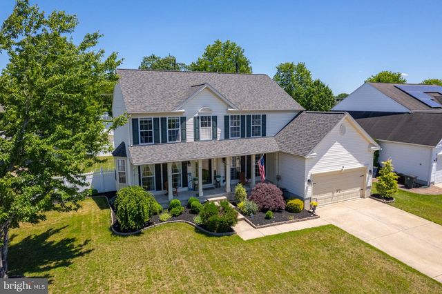 700 SHERWOOD DR, Williamstown, NJ 08094